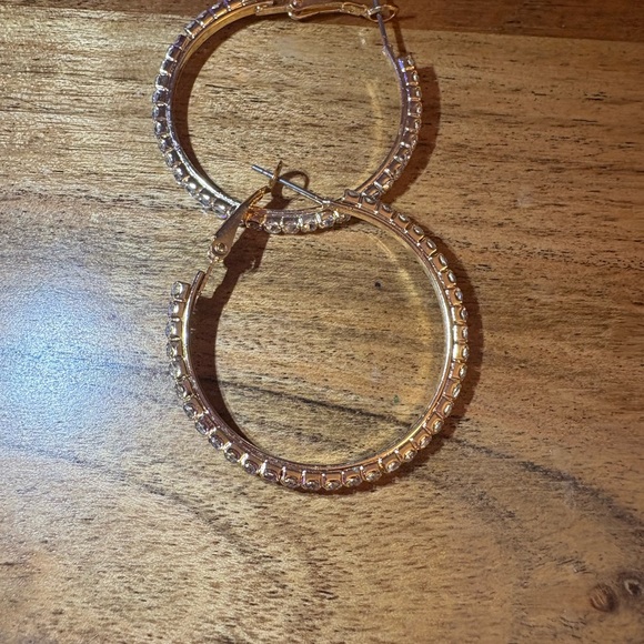 DIAMOND GOLD EARRINGS - Picture 3 of 4